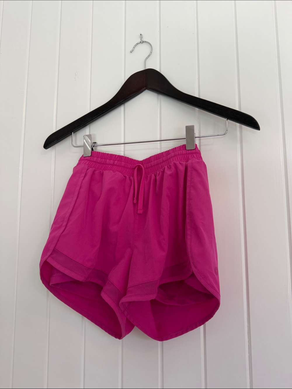 Women’s Active Drawstring Shorts in Bright Pink